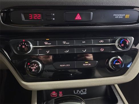 Used 2016 Kia Sedona LX w/ Option Group 020 image 15