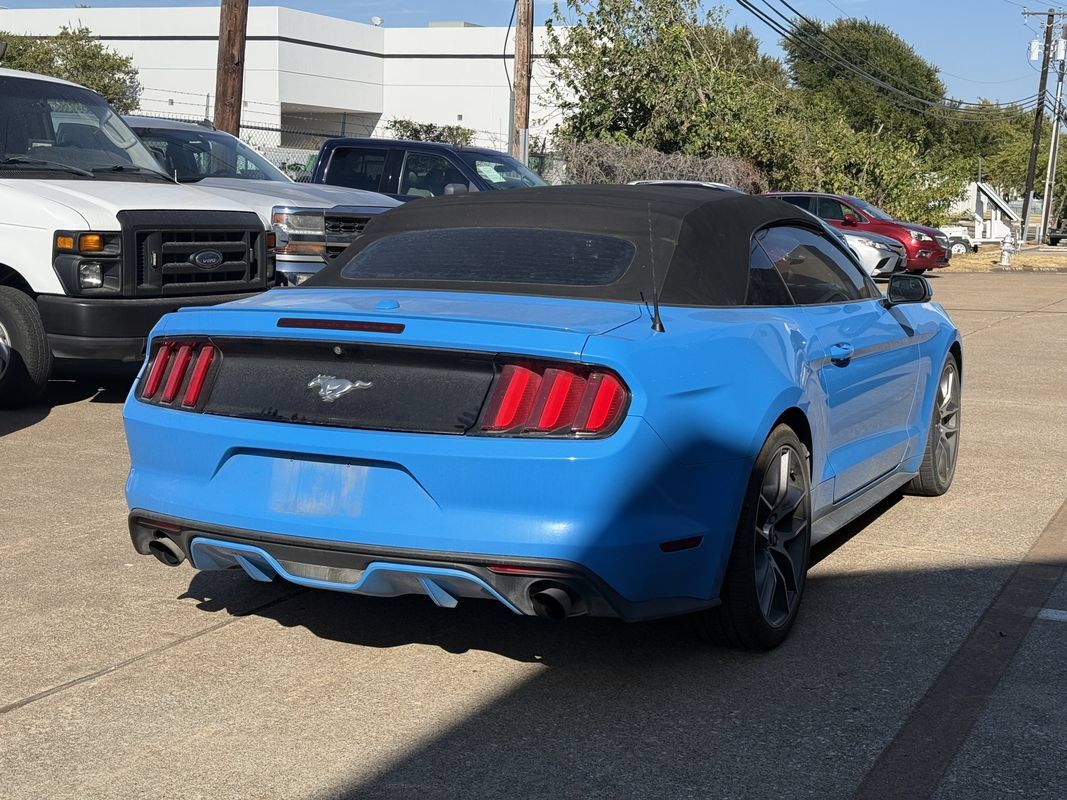 Used 2017 Ford Mustang Premium RWD image 6