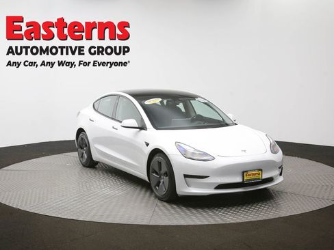 Used 2023 Tesla Model 3 Standard Range image 47