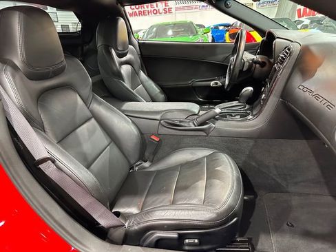 Used 2013 Chevrolet Corvette Coupe w/ 2LT Preferred Equipment Group RWD image 10