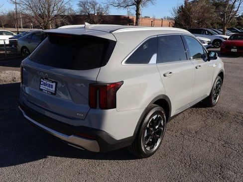 New 2026 Kia Sorento S image 6