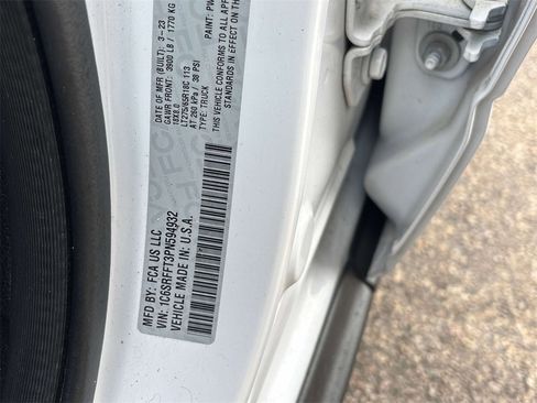 Used 2023 RAM 1500 Big Horn image 31