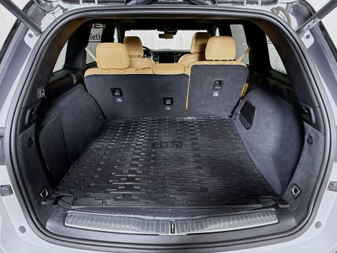 Used 2022 Jeep Grand Cherokee Summit image 31