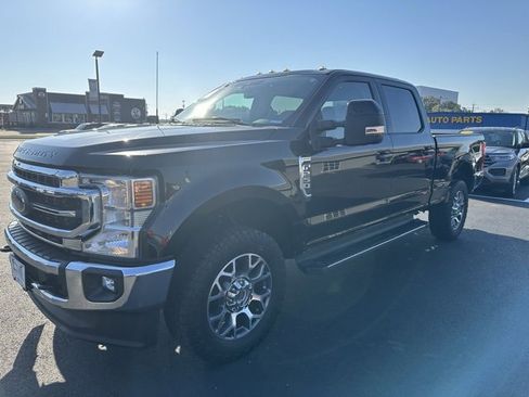 Certified 2022 Ford F250 Lariat w/ Lariat Ultimate Package image 2