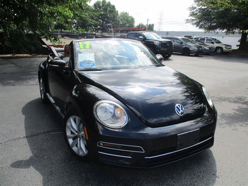 Used 2017 Volkswagen Beetle 1.8T FWD image 1