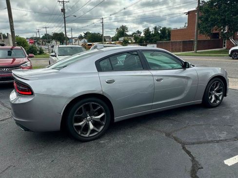 Used 2016 Dodge Charger SXT w/ Rallye Group RWD image 7