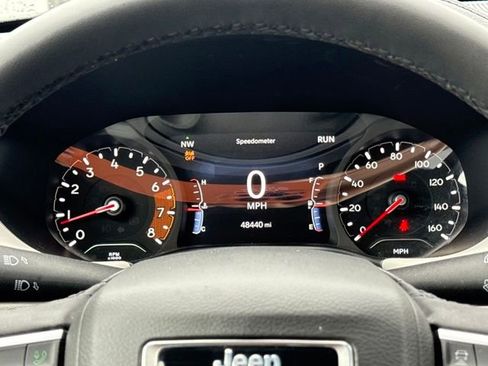 Used 2024 Jeep Compass Limited image 16