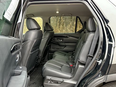 Used 2023 Honda Pilot EX-L image 19
