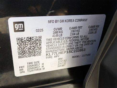 Used 2025 Chevrolet Trax LT w/ LT Convenience Package image 32