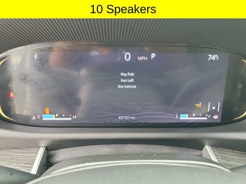Certified 2022 Jeep Wagoneer Series III w/ Flexible Seating Group AWD/4WD image 13