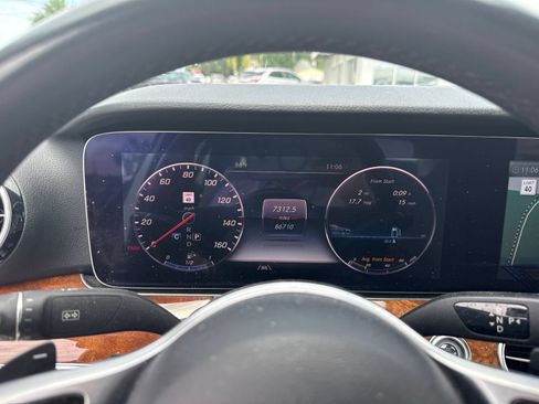 Used 2020 Mercedes-Benz E 350 Sedan image 9