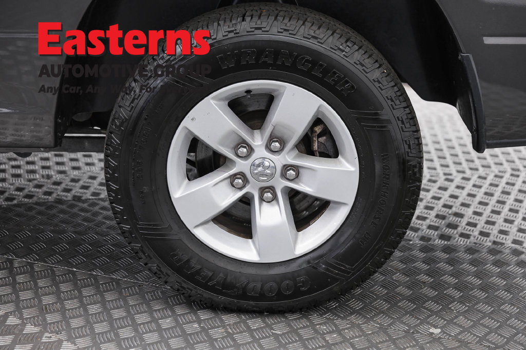 Used 2024 RAM 1500 Classic SLT RWD image 31