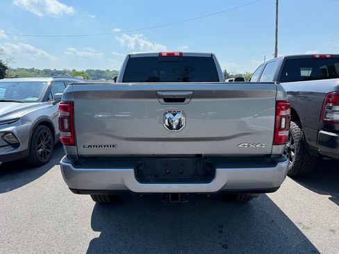 Used 2024 RAM 2500 Laramie AWD/4WD image 5