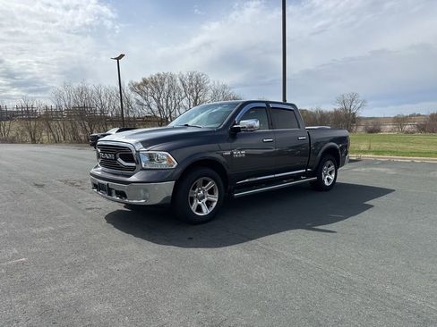 Used 2016 RAM 1500 Limited image 3