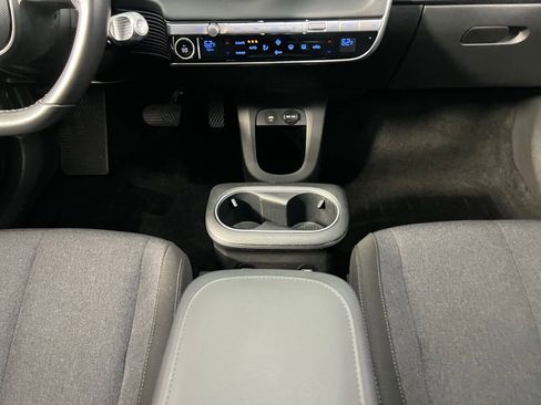 Used 2022 Hyundai Ioniq 5 SE w/ Cargo Package image 16