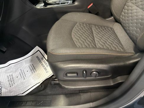 Used 2021 Chevrolet Equinox LT FWD image 16