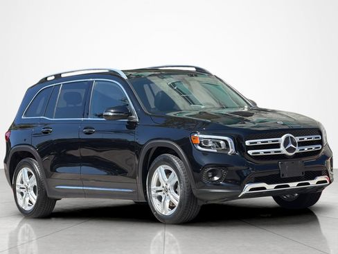 Used 2020 Mercedes-Benz GLB 250 4MATIC image 7
