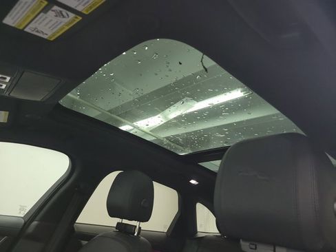 Used 2023 Jaguar F-PACE S image 22