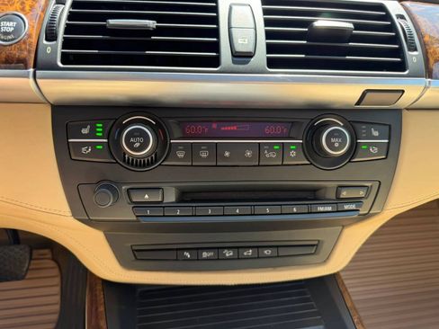 Used 2012 BMW X5 xDrive35d AWD/4WD image 29