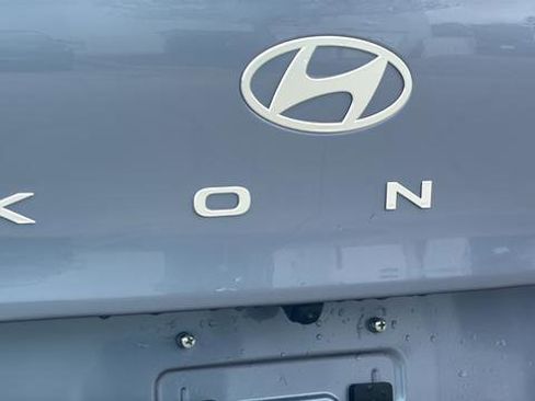 Used 2024 Hyundai Kona SEL FWD image 28