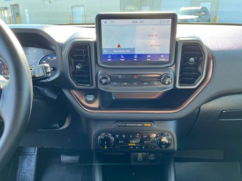 Used 2024 Ford Bronco Sport Outer Banks w/ Tech Package image 17