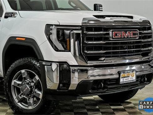 Certified 2025 GMC Sierra 2500 SLE w/ SLE Value Package; image 2