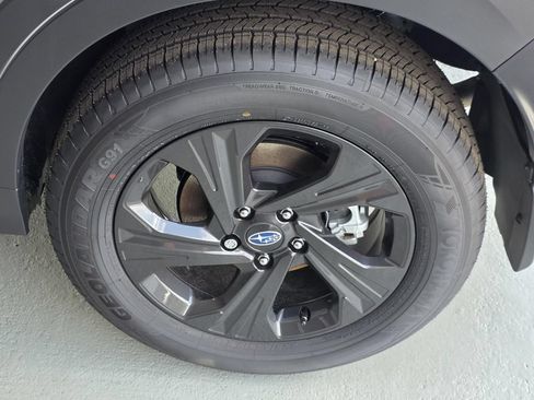 New 2026 Subaru Crosstrek 2.5i AWD/4WD image 36