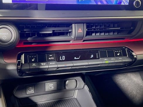 New 2026 Toyota Prius Plug-In Hybrid FWD image 14