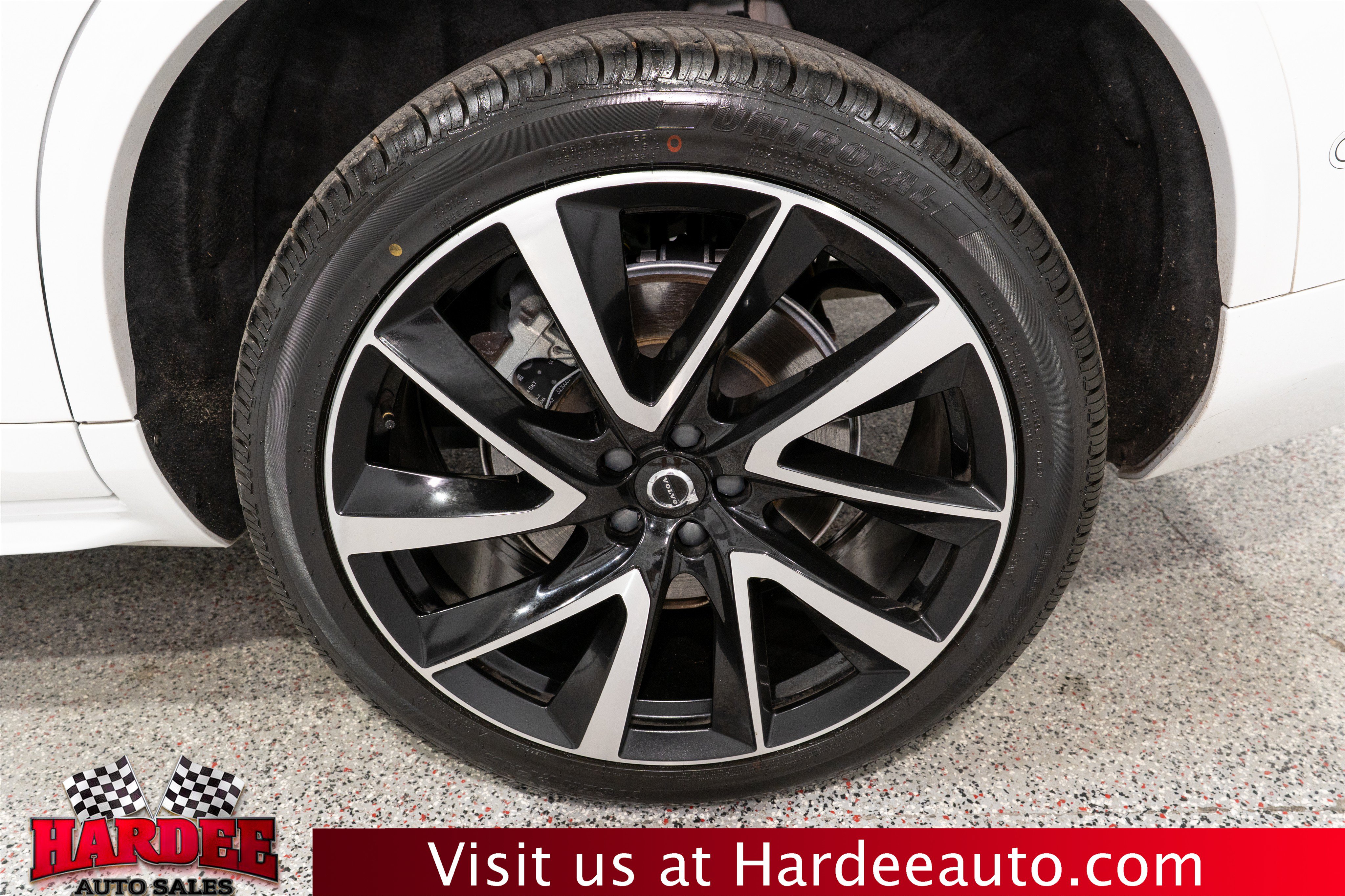 Used 2023 Volvo XC90 B6 Plus w/ Protection Package Premier AWD/4WD image 10
