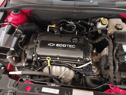 Used 2014 Chevrolet Cruze LS image 21