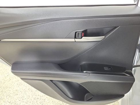 Used 2025 Toyota Camry LE FWD image 14