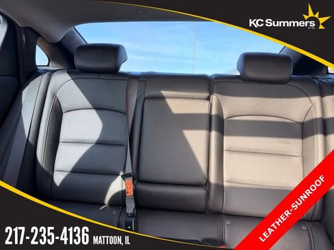 Used 2023 Chevrolet Malibu LT w/ Midnight Edition image 10