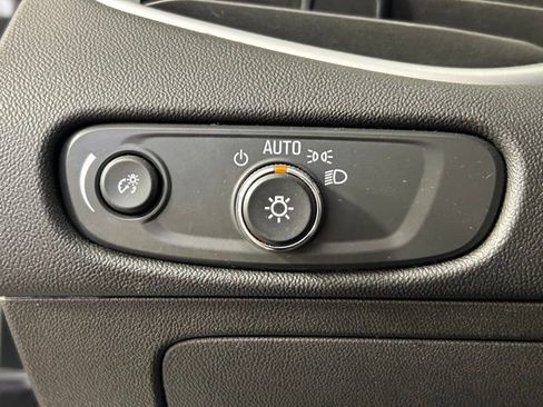 Used 2024 Chevrolet Malibu LT FWD image 17
