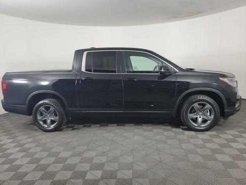 Used 2023 Honda Ridgeline RTL image 3