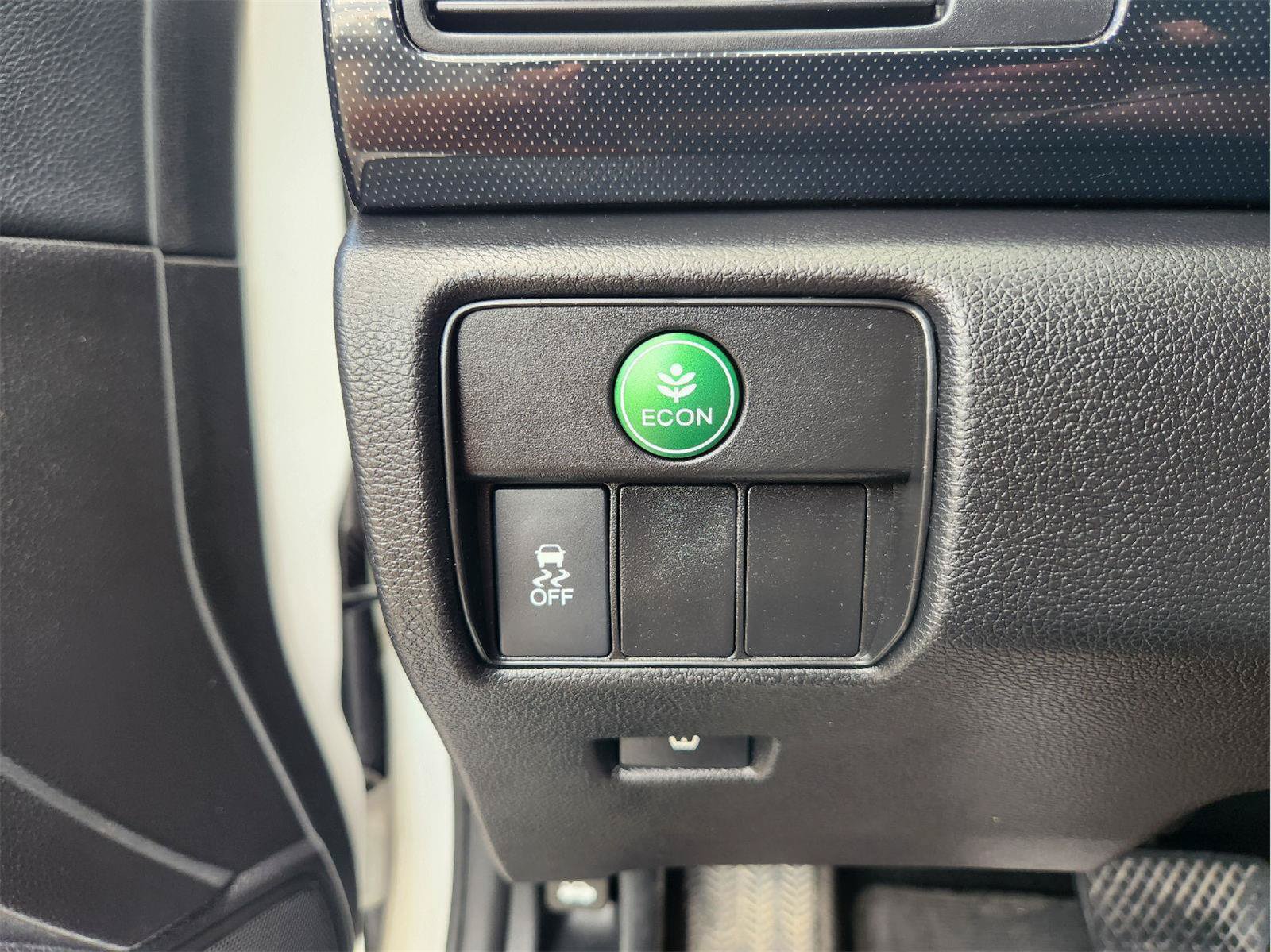 Used 2015 Honda Accord Sport image 20