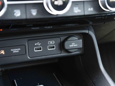 Used 2022 Honda Civic Touring image 33