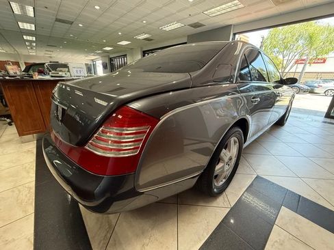 Used 2005 Maybach 57 RWD image 5