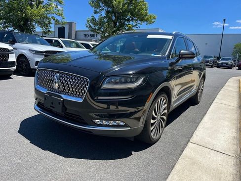 Certified 2023 Lincoln Nautilus Black Label AWD/4WD image 3