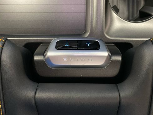 New 2026 Ford Expedition Tremor image 34