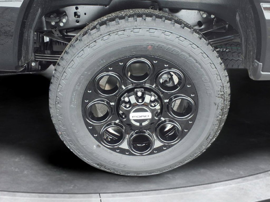 New 2026 Ford F350 Lariat w/ Black Appearance Package AWD/4WD image 17
