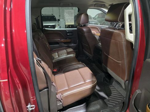 Used 2018 Chevrolet Silverado 1500 High Country image 36