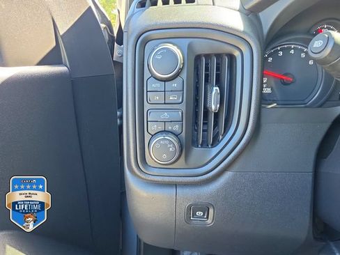 Certified 2025 Chevrolet Silverado 1500 Custom AWD/4WD image 20