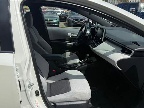 Used 2020 Toyota Corolla SE w/ Carpet Mat Package image 9
