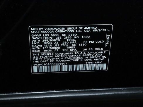 Used 2023 Volkswagen Atlas Cross Sport SE AWD/4WD image 20