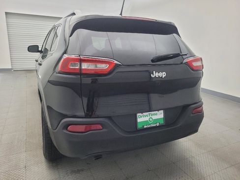 Used 2017 Jeep Cherokee Latitude w/ Comfort & Sound Group image 6