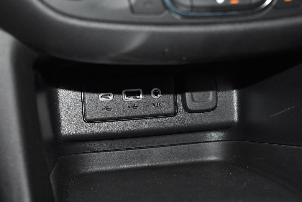 Used 2022 Chevrolet Equinox LT FWD image 13