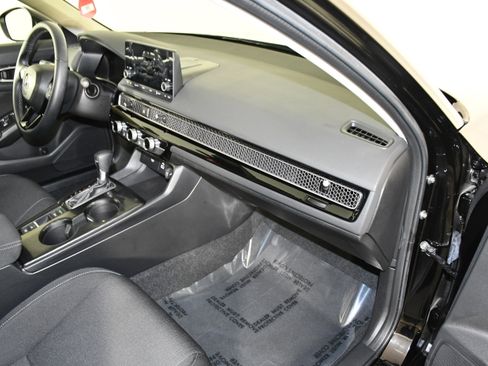 Certified 2023 Honda Civic EX image 40