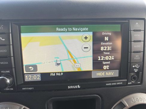 Used 2016 Jeep Wrangler Sport image 14