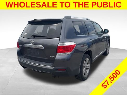 Used 2013 Toyota Highlander Limited AWD/4WD image 4