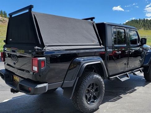 Used 2021 Jeep Gladiator Sport AWD/4WD image 6